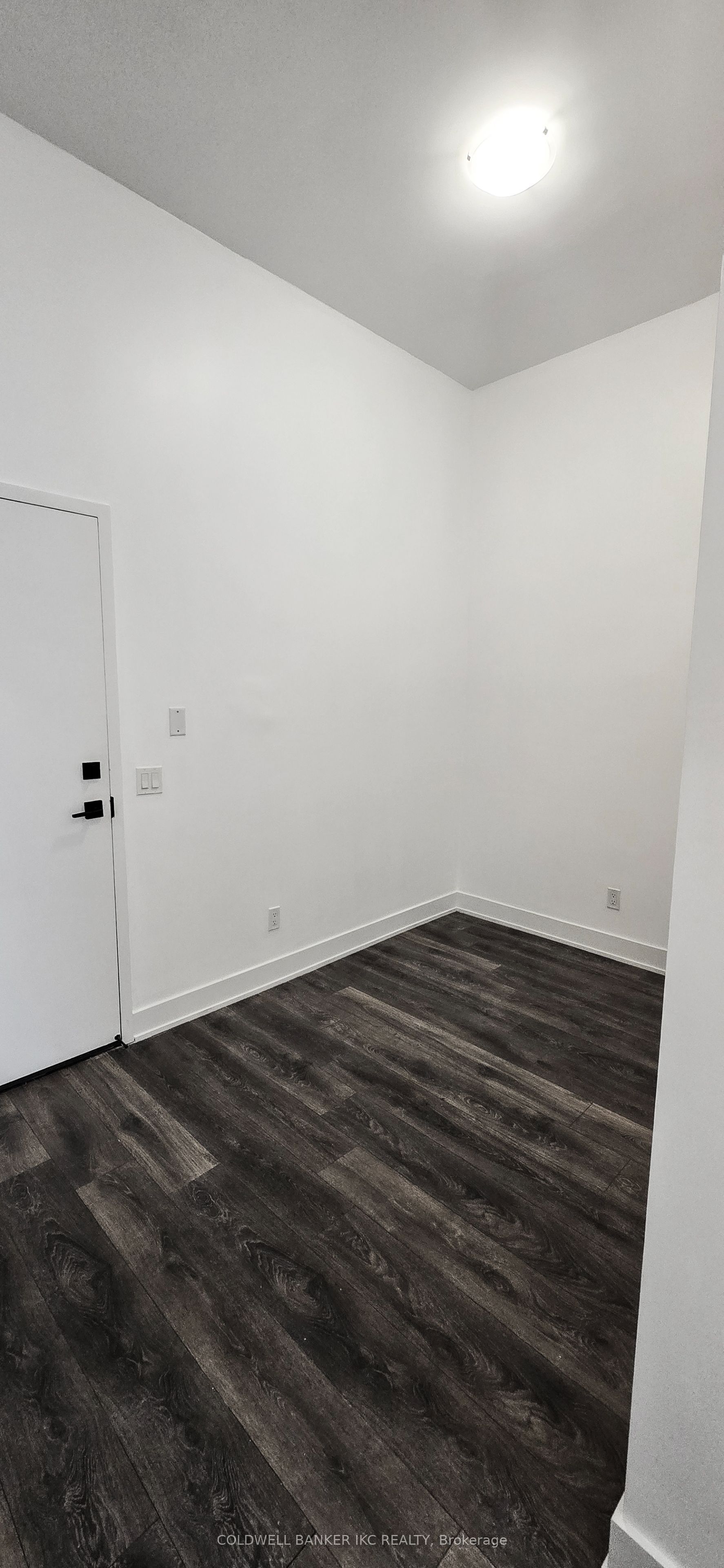 2485 Taunton Road 352