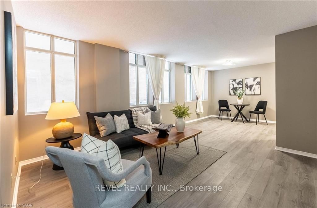 Photo of 36 James Street S #303, Hamilton, ON L8P 4W4 (MLS # X12723136)