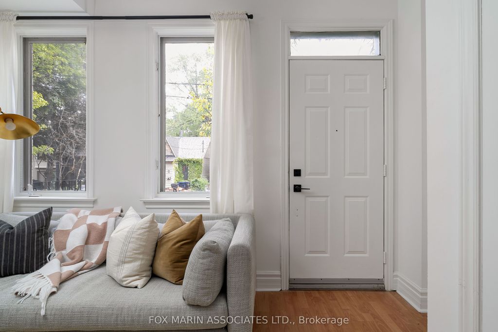 Photo of 20 Lewis Street, Toronto, ON M4M 2H3 (MLS # E12424984)