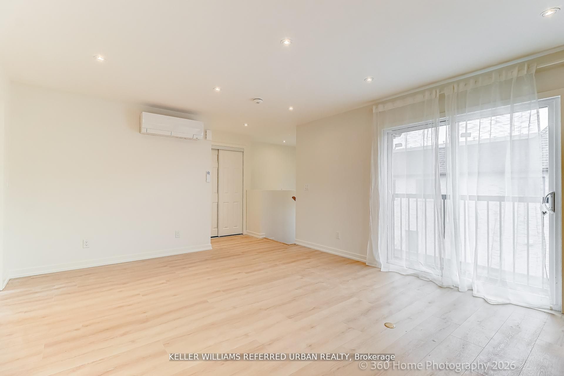 84 Foch Avenue 2