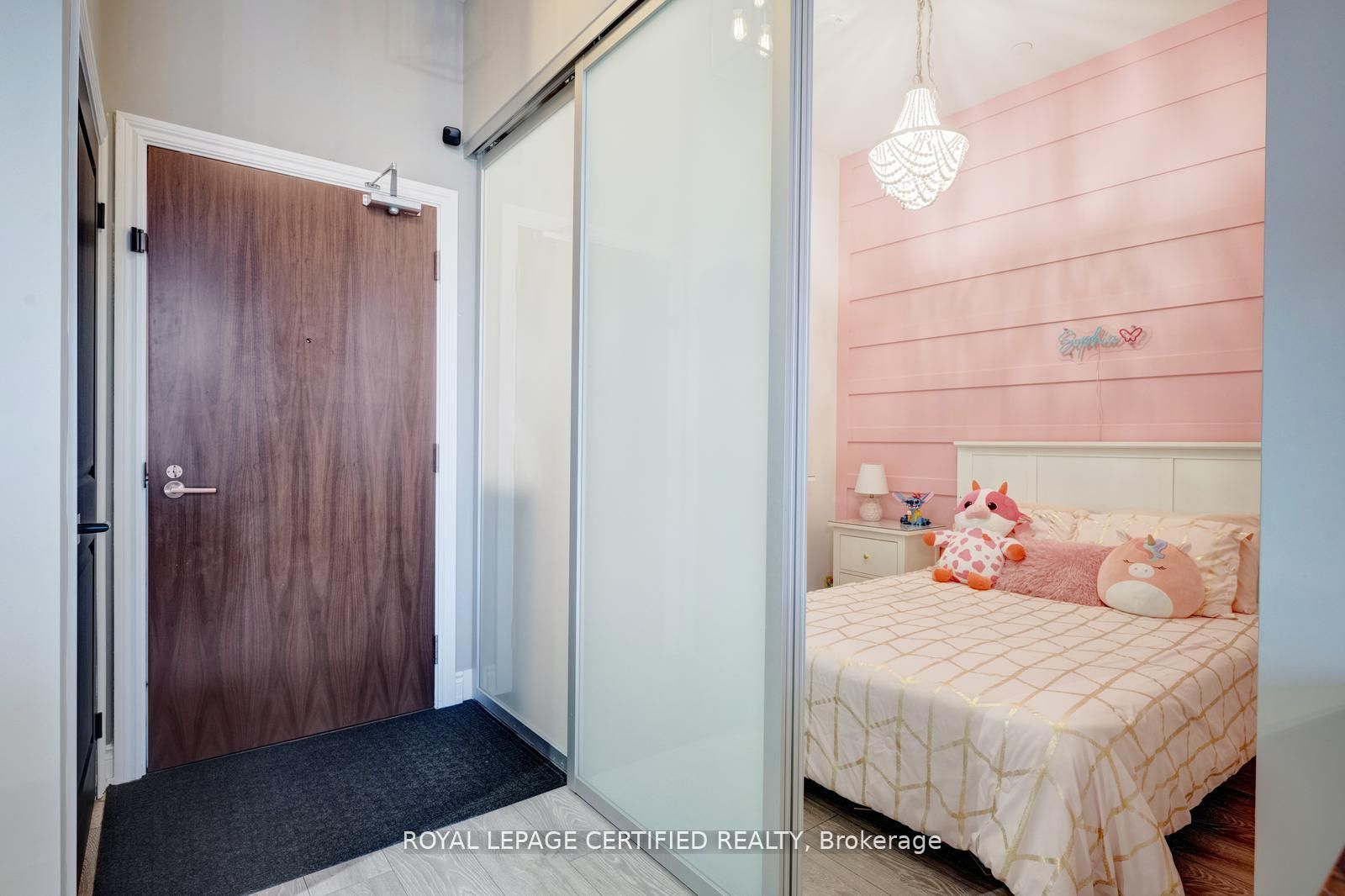 1050 Main Street E 114