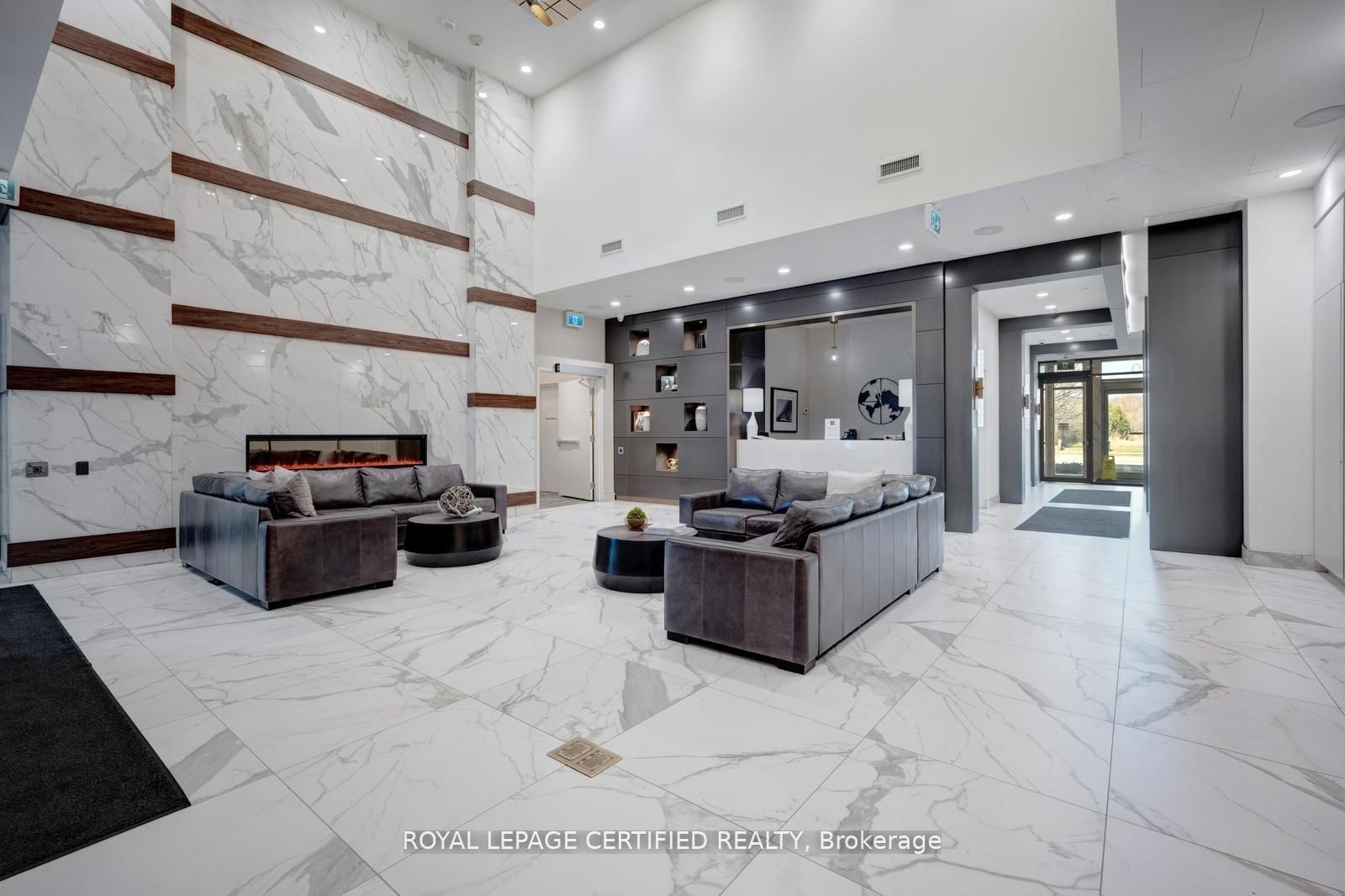 1050 Main Street E 114