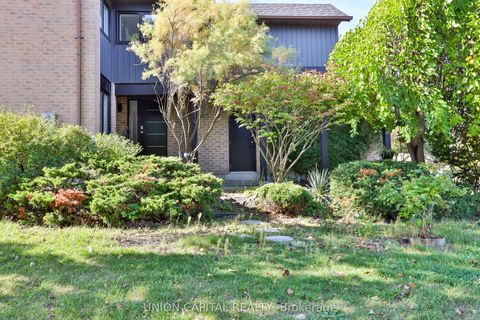 168 Kingsbridge Garden Circle Mississauga ON L5R 1T5