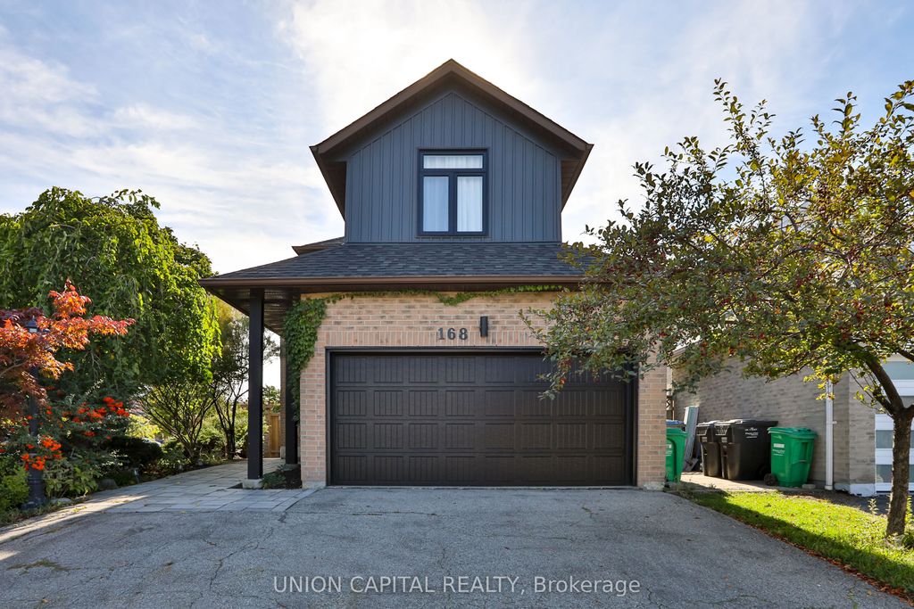 Photo of 168 Kingsbridge Garden Circle, Mississauga, ON L5R 1T5 (MLS # W12952112)