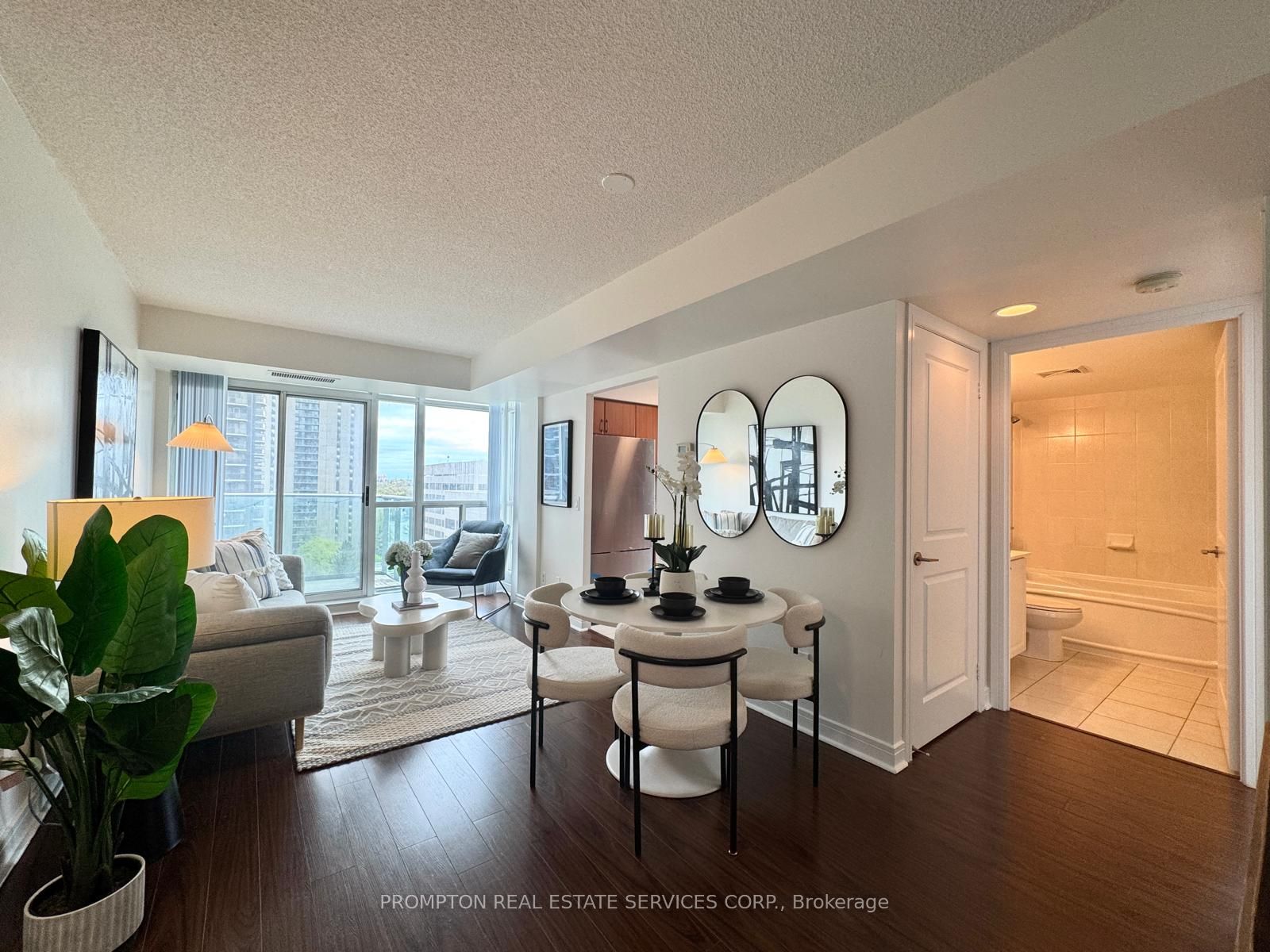 35 Bales Avenue 1206