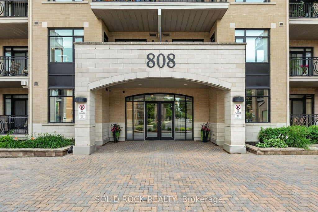 Photo of 808 Bronson Avenue #PH18, Dows Lake - Civic Hospital and Area, ON K1S 5A4 (MLS # X13770150)