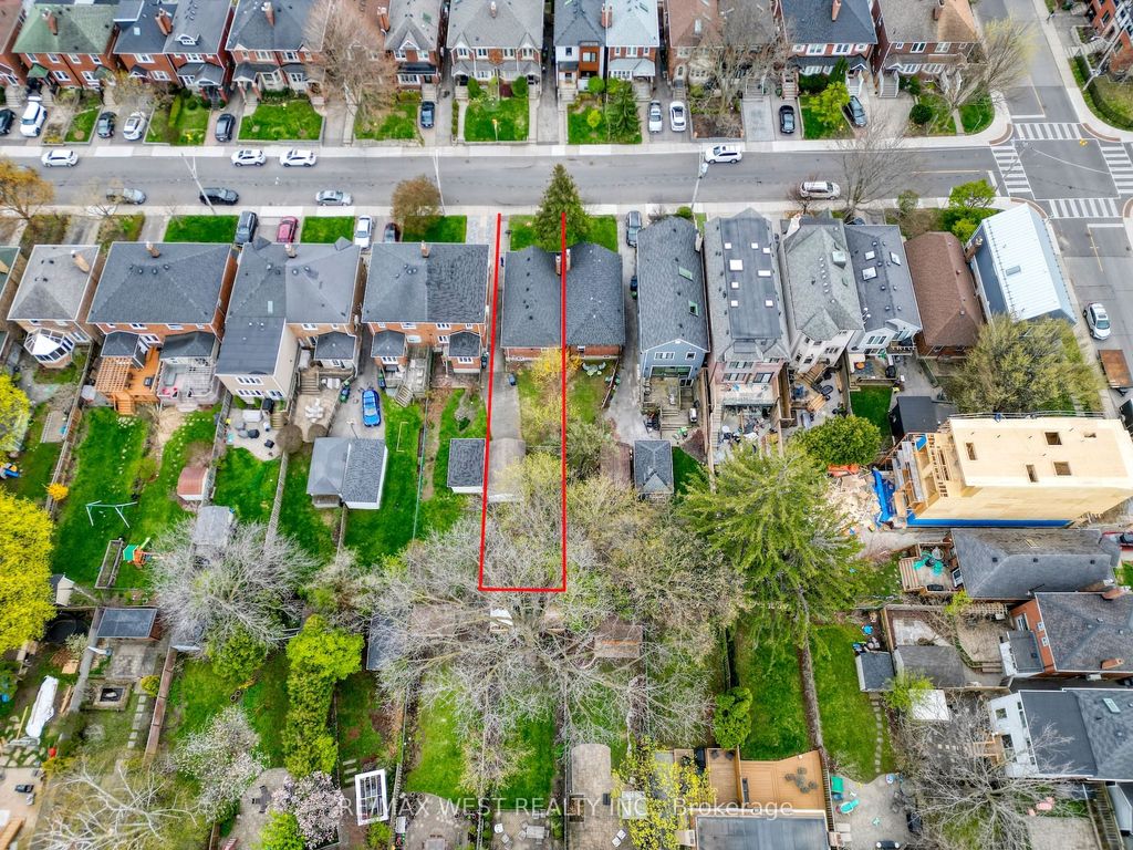 Photo of 284 Fairlawn Avenue, Toronto, ON M5M 1T1 (MLS # C13076612)