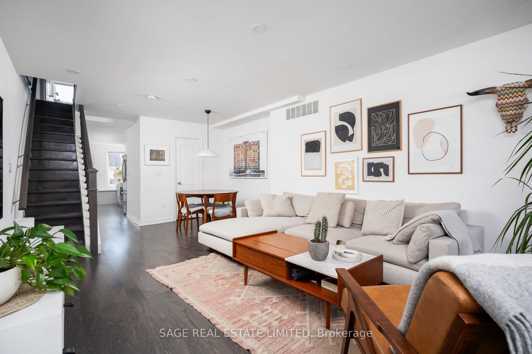 28 Macklem Avenue