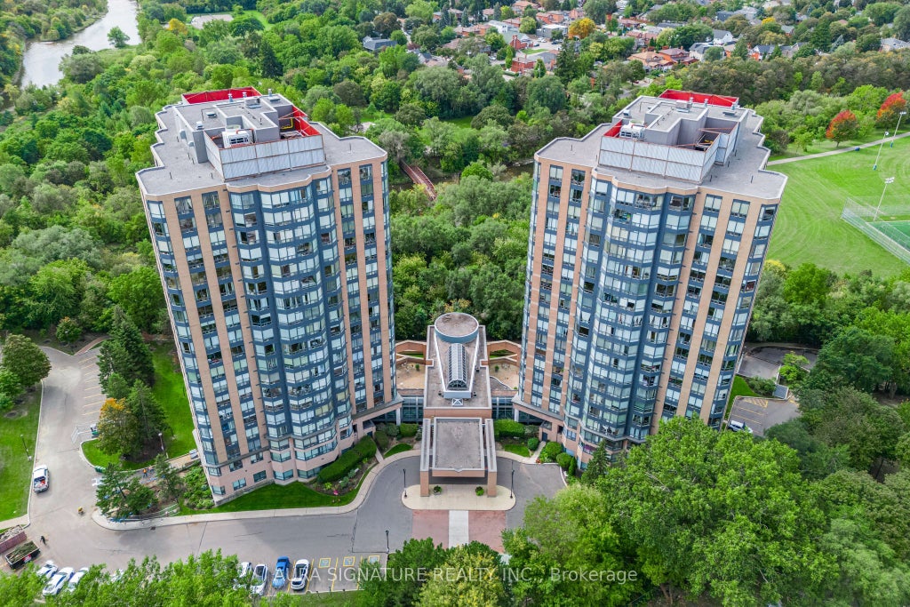 Photo of 3 Hickory Tree Road #1010, Toronto, ON M9N 3W5 (MLS # W13853724)