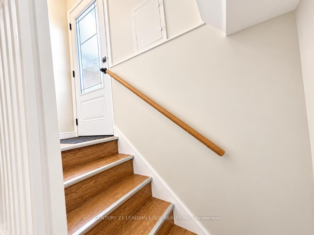 28 Eringate Drive Lower Level