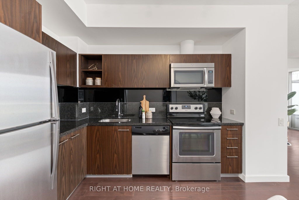 Photo of 390 Cherry Street #701, Toronto, ON M5A 0E2 (MLS # C13843260)