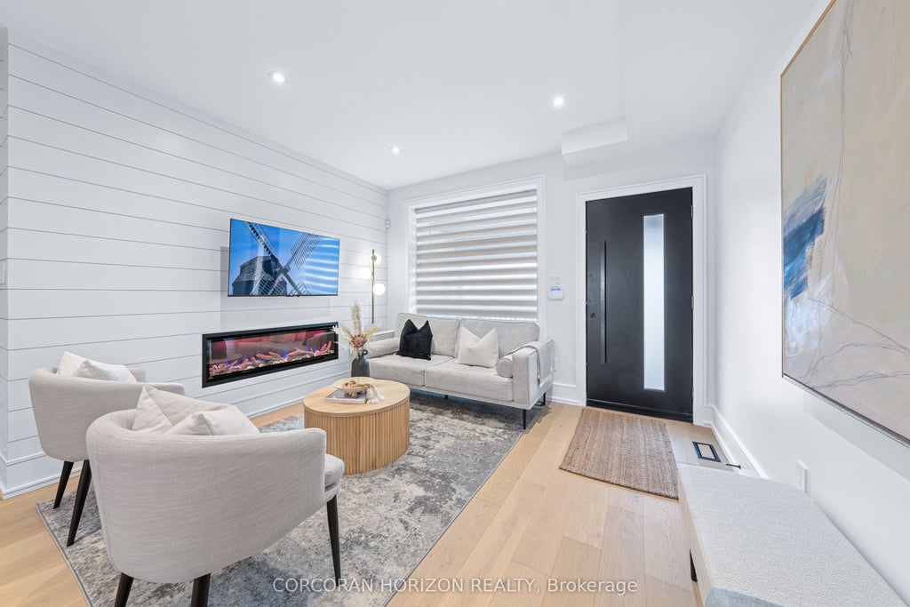 Photo of 225 Christie Street, Toronto, ON M6G 3B5 (MLS # C13754682)