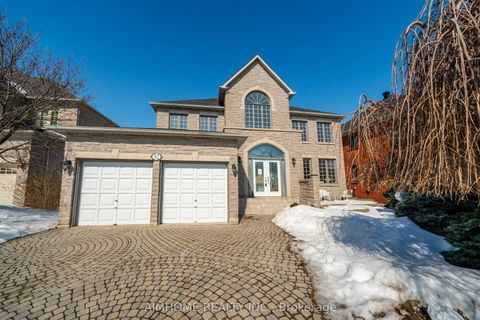 92 Springbrook Drive Richmond Hill ON L4B 3P9