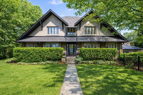 112 Douglas Drive Toronto ON M4W 2B5