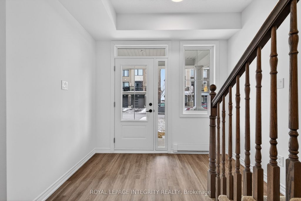 Photo of 21 Caspian Row, Kanata, ON K2V 0R7 (MLS # X13073010)