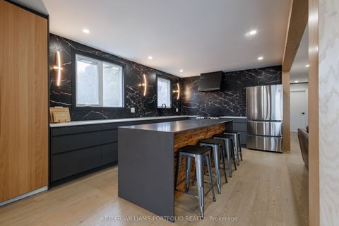 33 Cog Hill Drive Vaughan ON L4K 1M6