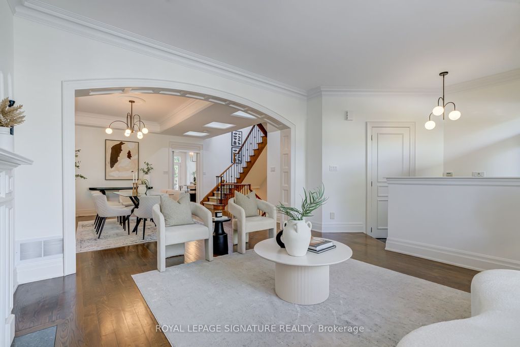 Photo of 125 Joicey Boulevard, Toronto, ON M5M 2T8 (MLS # C12456654)