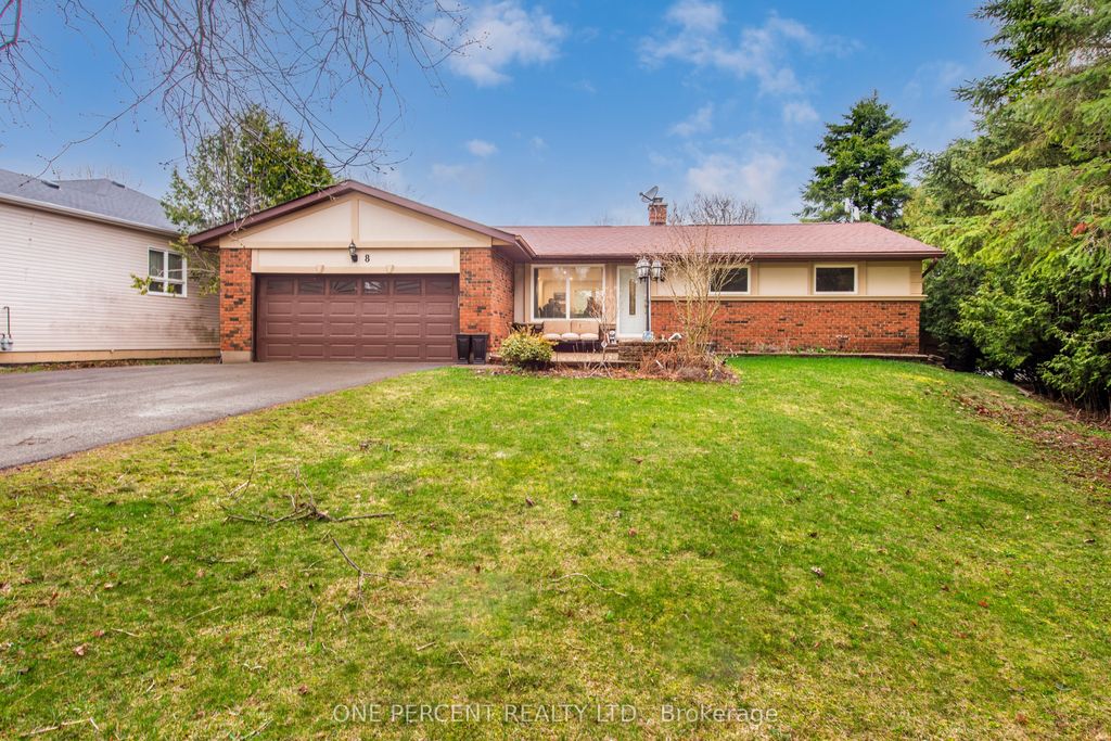 Photo of 8 Cardwell Court, Adjala-Tosorontio, ON L0G 1W0 (MLS # N13023094)