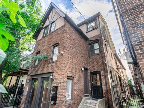 490 Montrose Avenue Main Toronto ON M6G 3H1