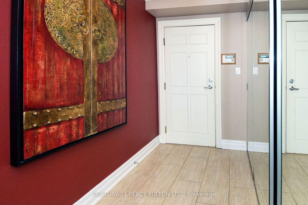 Photo of 5 Concorde Place #2105, Toronto, ON M3C 3M8 (MLS # C12294828)