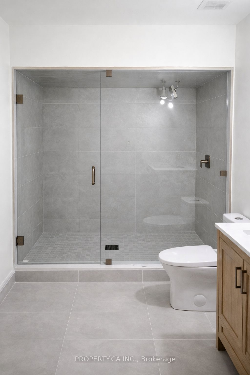 1469 Brentano Boulevard