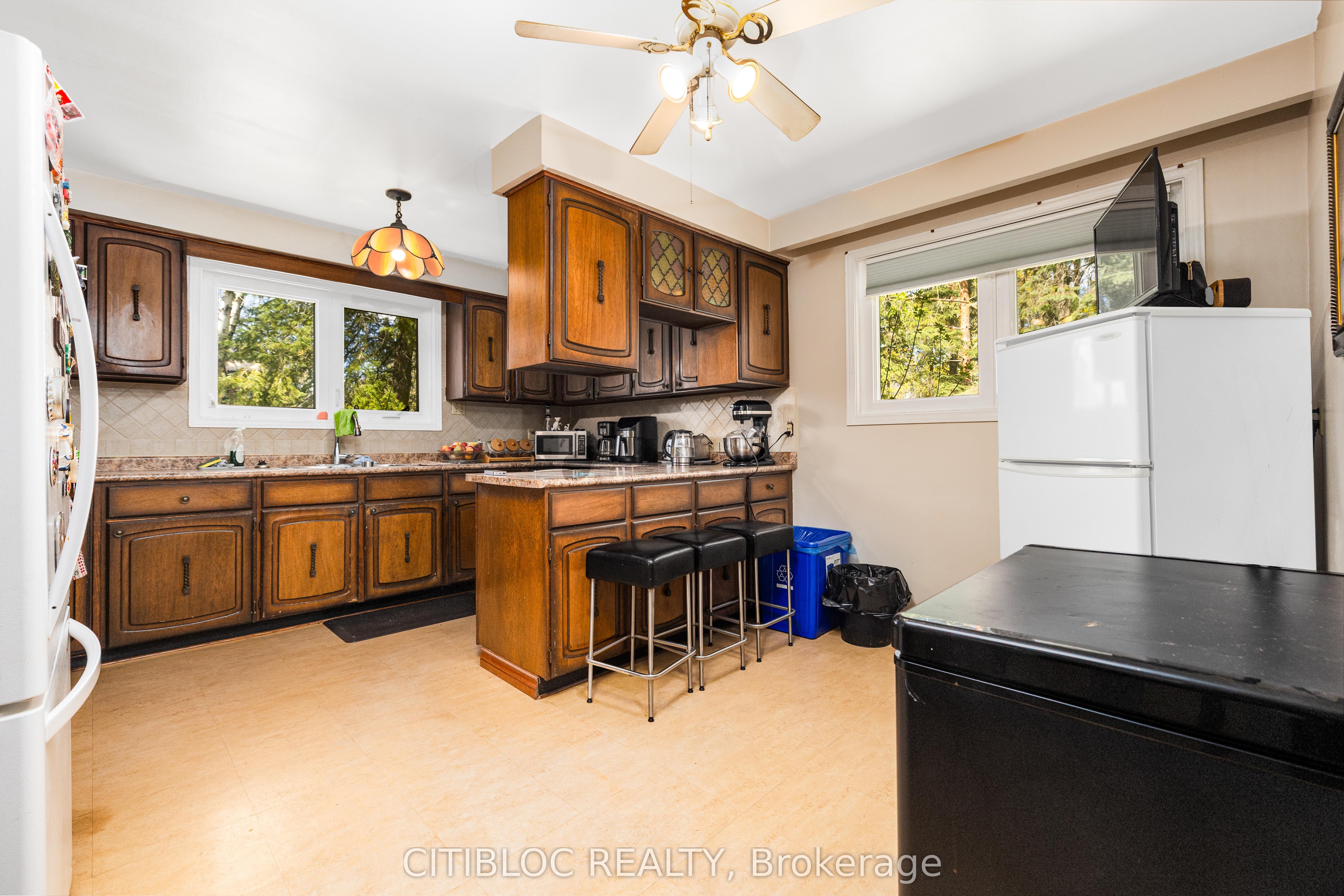 5 Old Forge Road