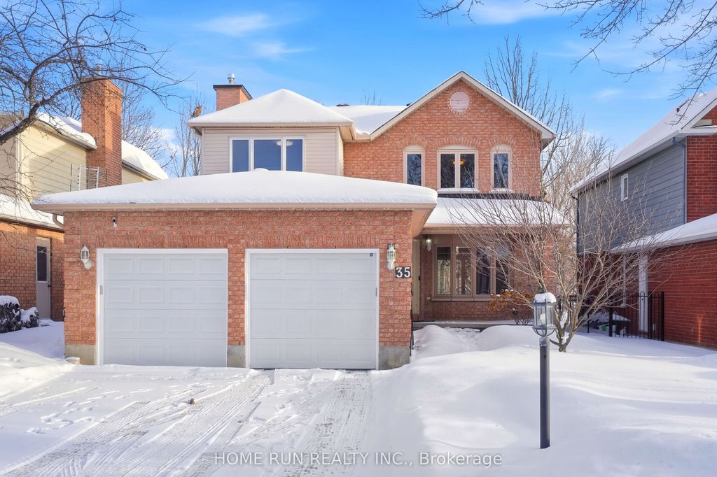 Photo of 35 Weslock Way, Kanata, ON K2K 2K3 (MLS # X12760410)