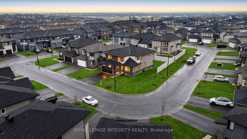 Photo of 429 Gidran Circle, Kanata, ON K2V 0P5 (MLS # X13038526)