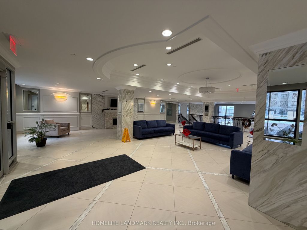 Photo of 38 Cedarland Drive #716, Markham, ON L6G 0G7 (MLS # N12693858)