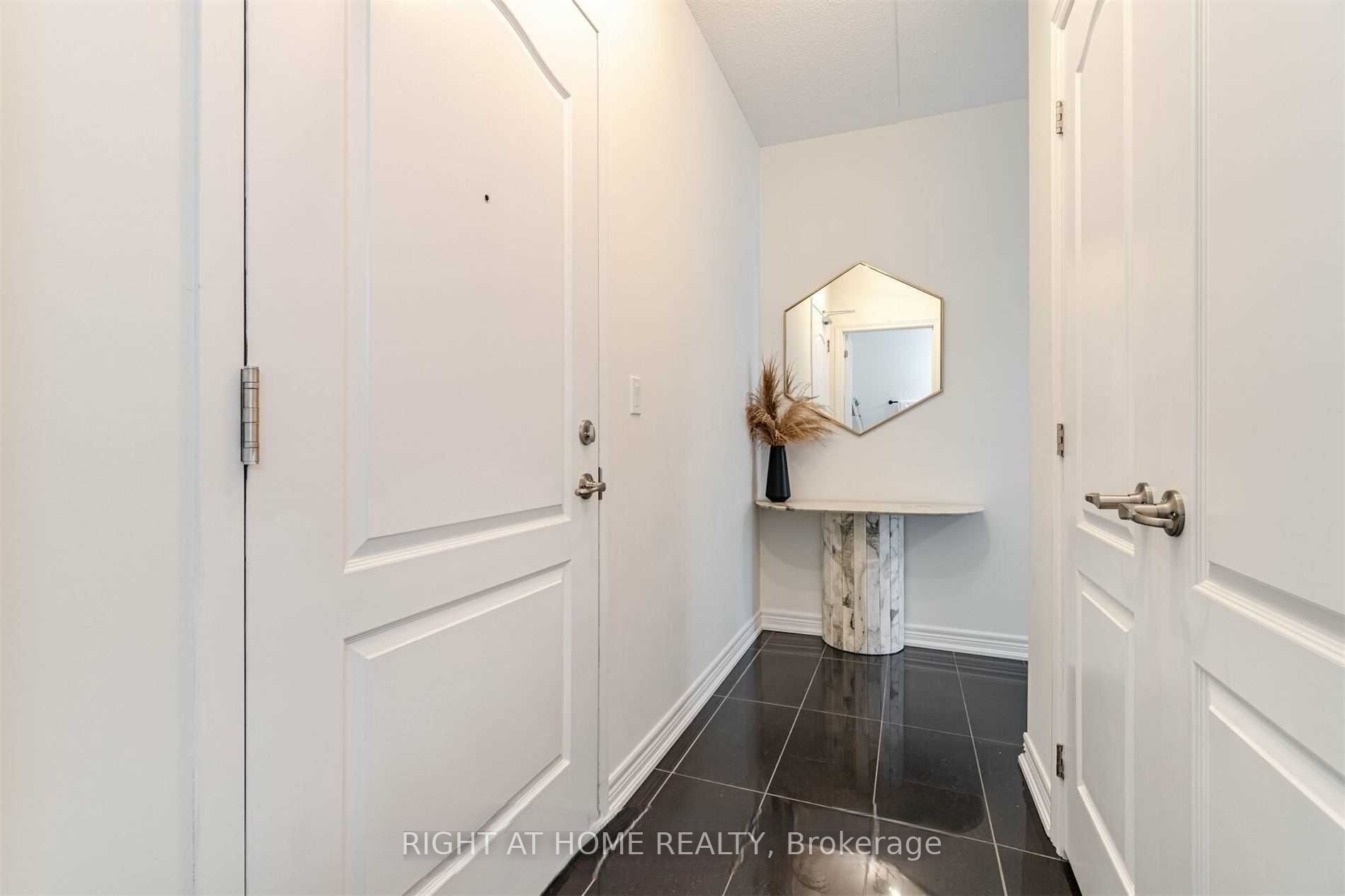 1421 Costigan Road 512
