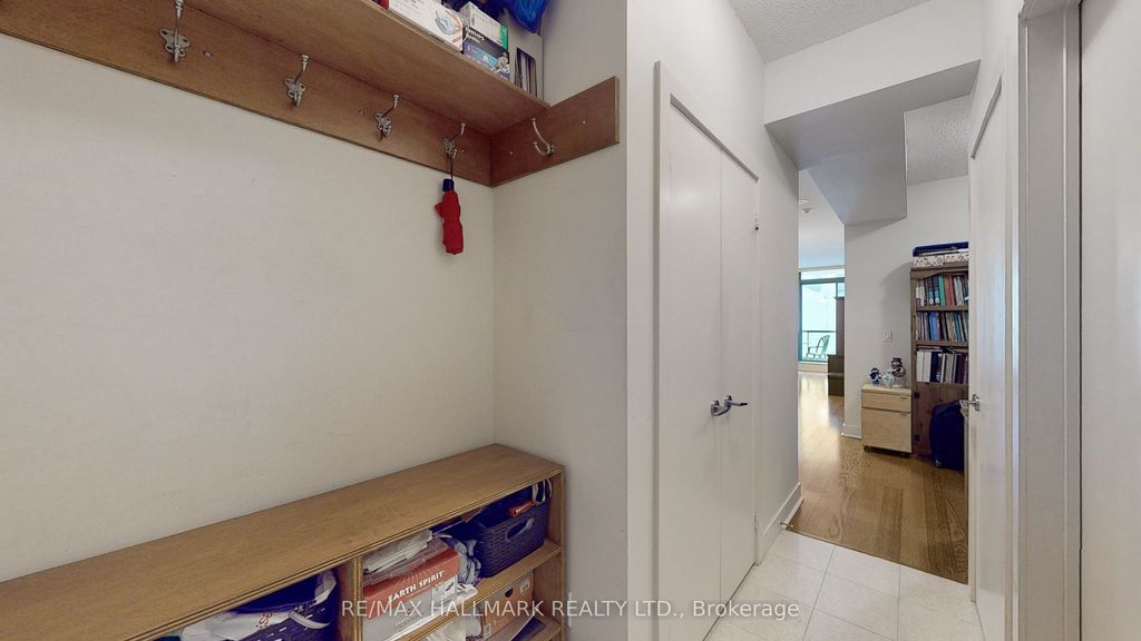Photo of 438 King Street W #414, Toronto, ON M5V 3T9 (MLS # C12178769)