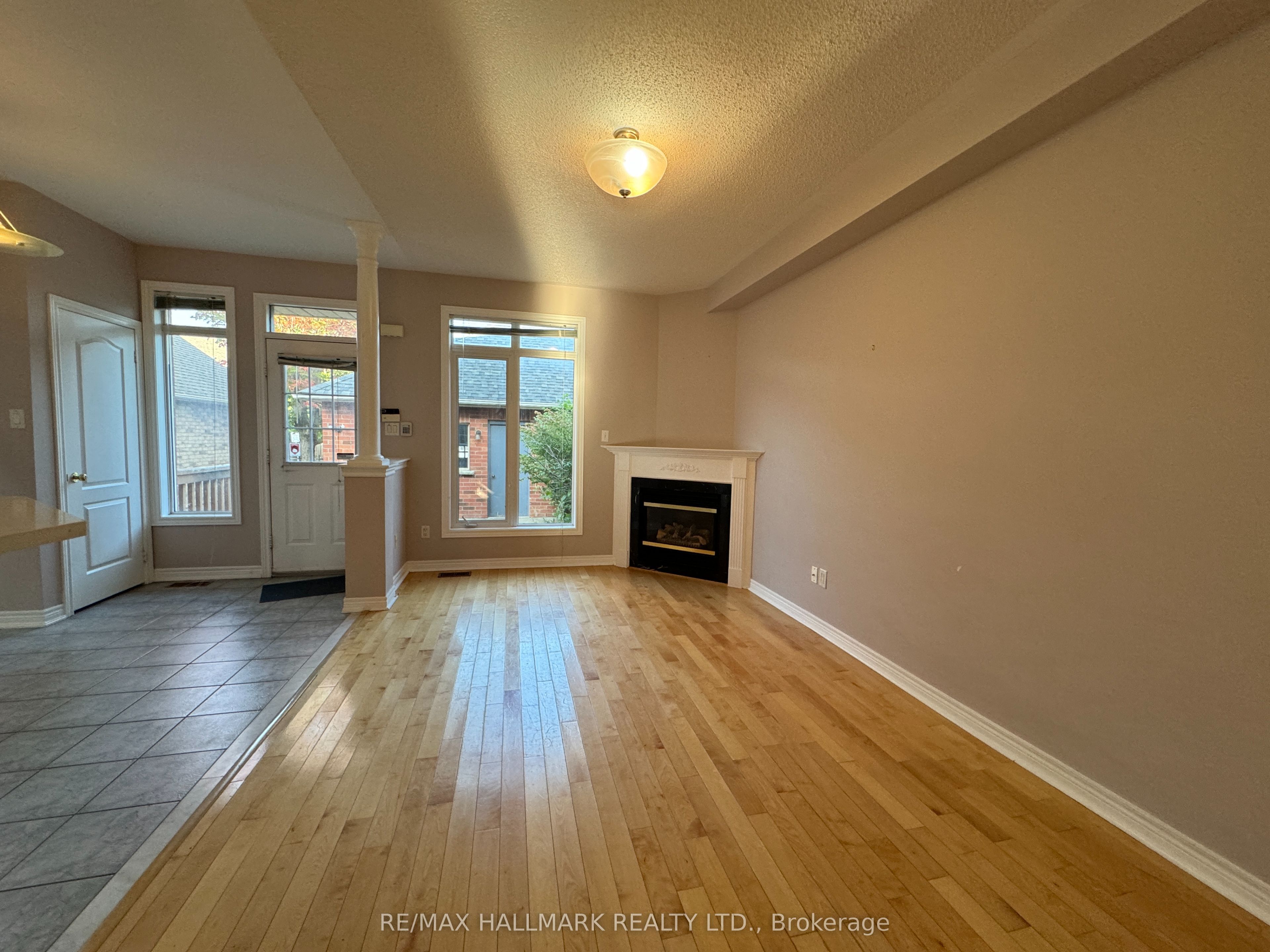 10561 Bayview Avenue