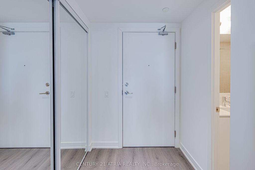 Photo of 8 Wellesley Street W #4007, Toronto, ON M4Y 0J5 (MLS # C12771782)