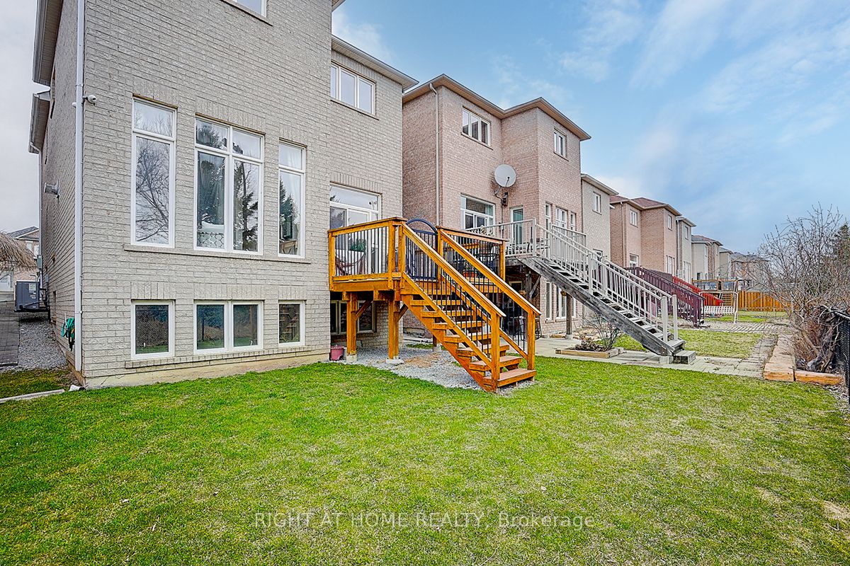 47 Toporowski Avenue