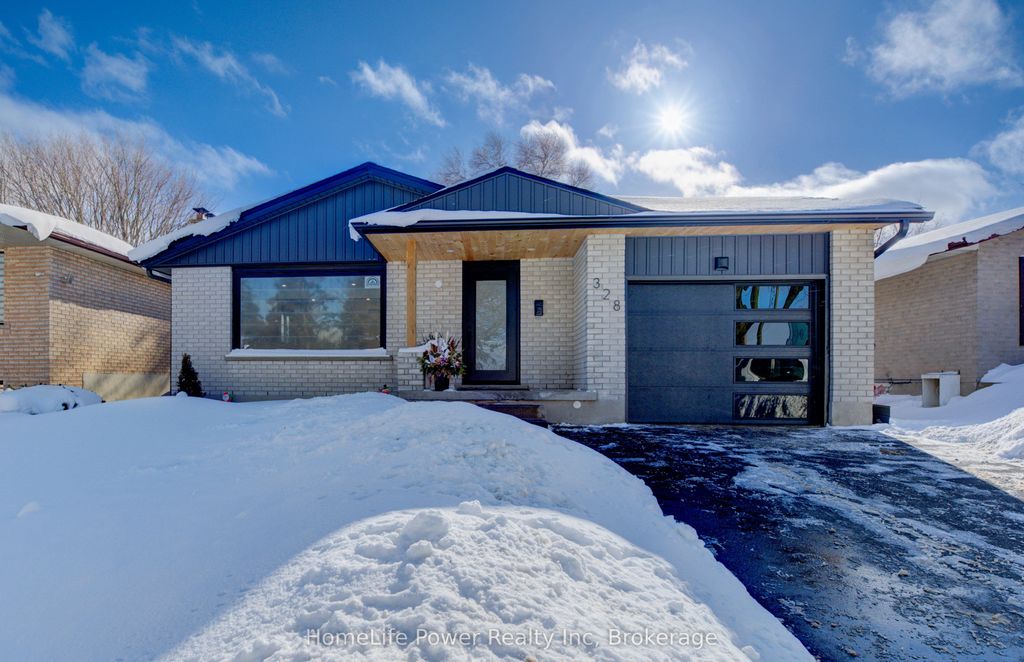 Photo of 328 The Country Way, Kitchener, ON N2E 2T3 (MLS # X12953220)