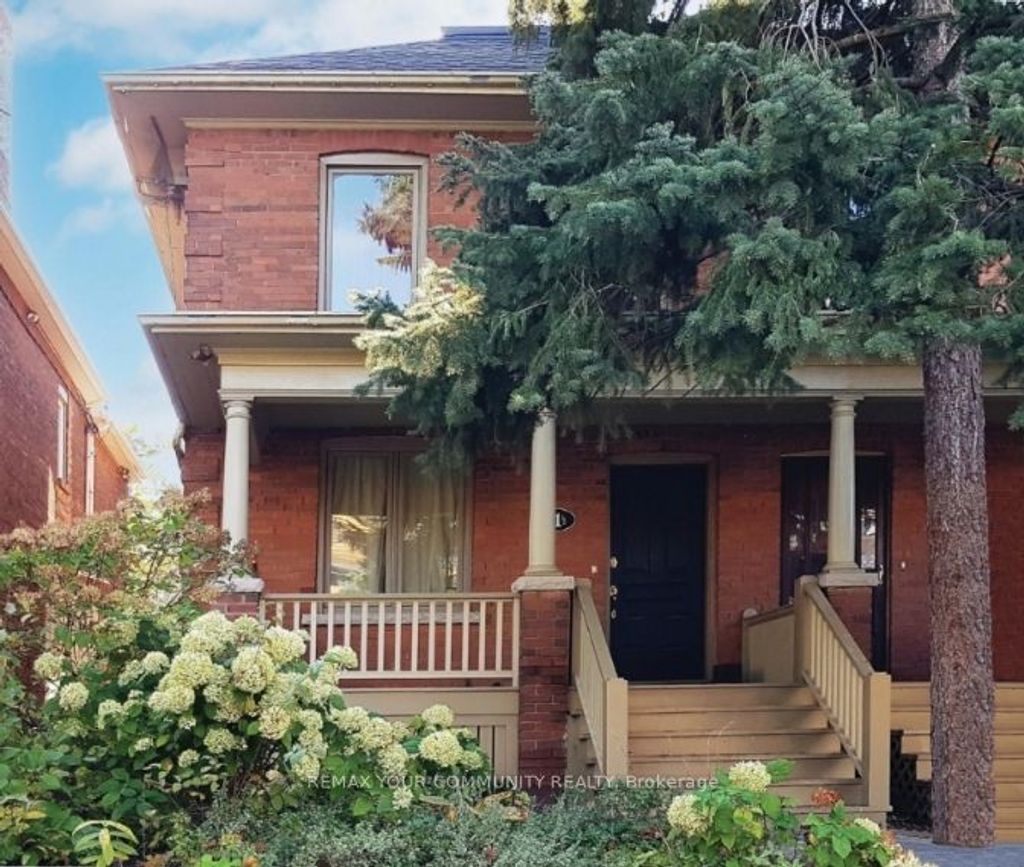 Photo of 11 1/2 Sparkhall Avenue, Toronto, ON M4K 1G4 (MLS # E12780332)