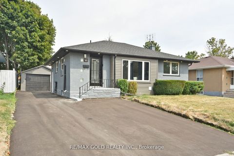Photo of 42 Rideout Street, Ajax, ON L1S 1P8 (MLS # E12466981)