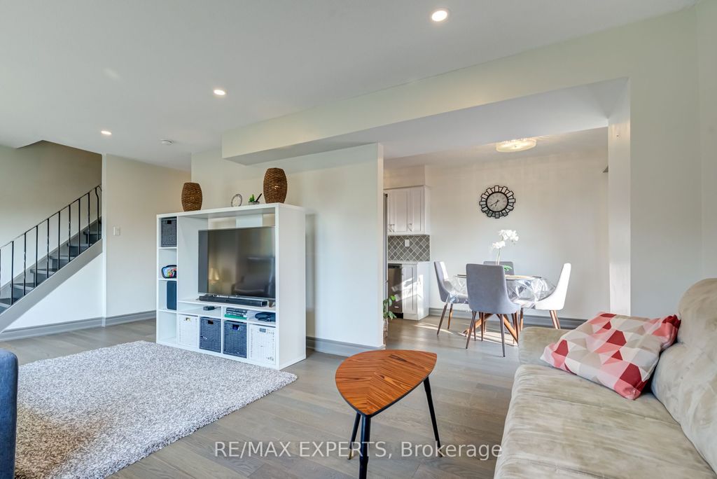 Photo of 766 Walter Street #J, Cambridge, ON N3H 4P3 (MLS # X13044392)