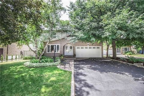 3 Padget Place Markham ON L3R 1Y6