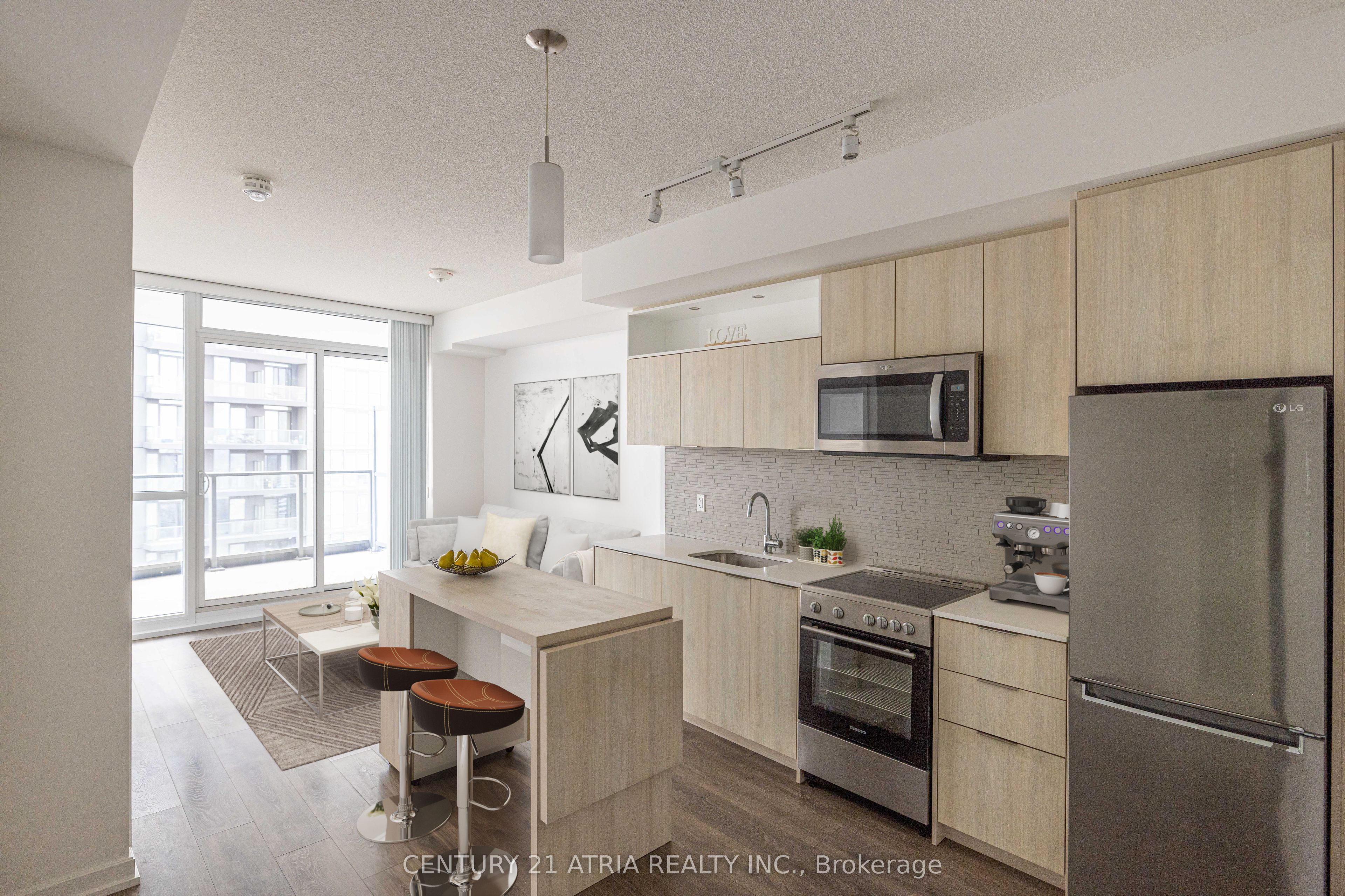 Photo 1 of 20 — 50 Forest Manor Road 2011, Toronto, ON M2J 0E3