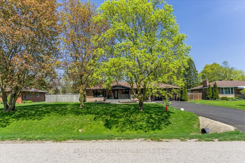 Photo of 6 Maple Grove Road, Caledon, ON L7K 0Z3 (MLS # W13153066)