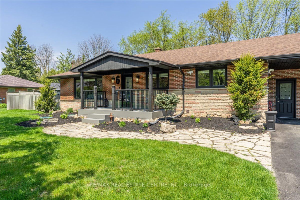 6 Maple Grove Road