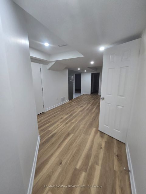 19 Dolomite Drive Basement Brampton ON L6P 4R6