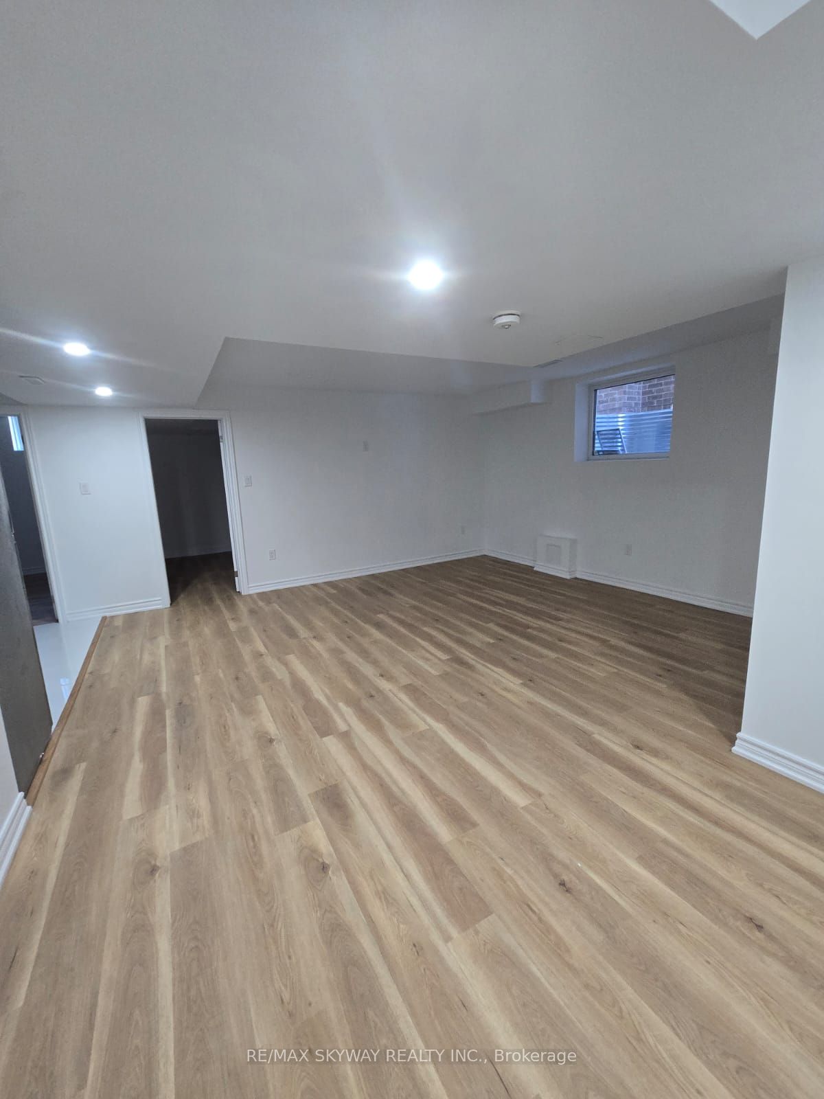 19 Dolomite Drive Basement
