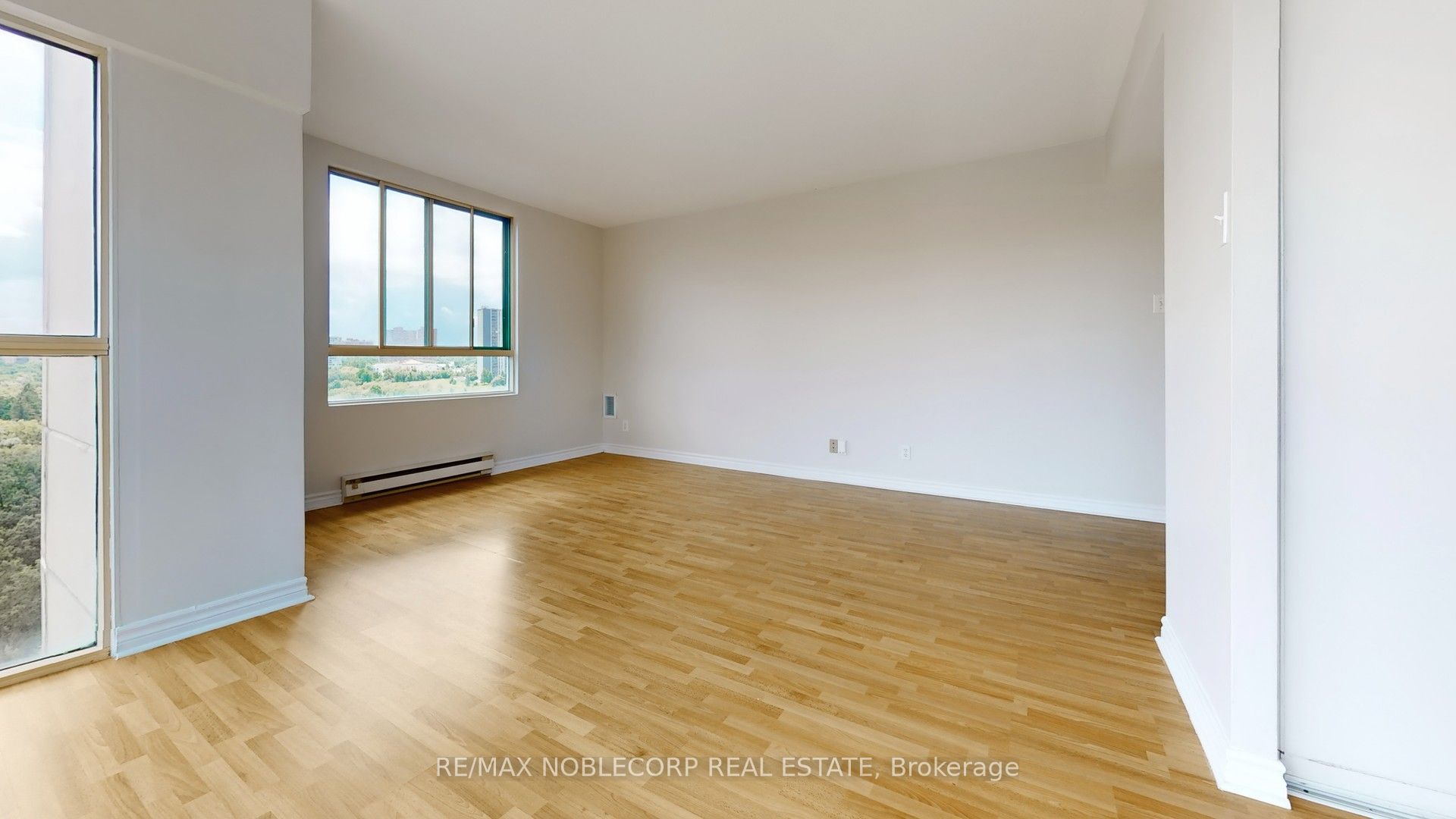41 Markbrook Lane 906