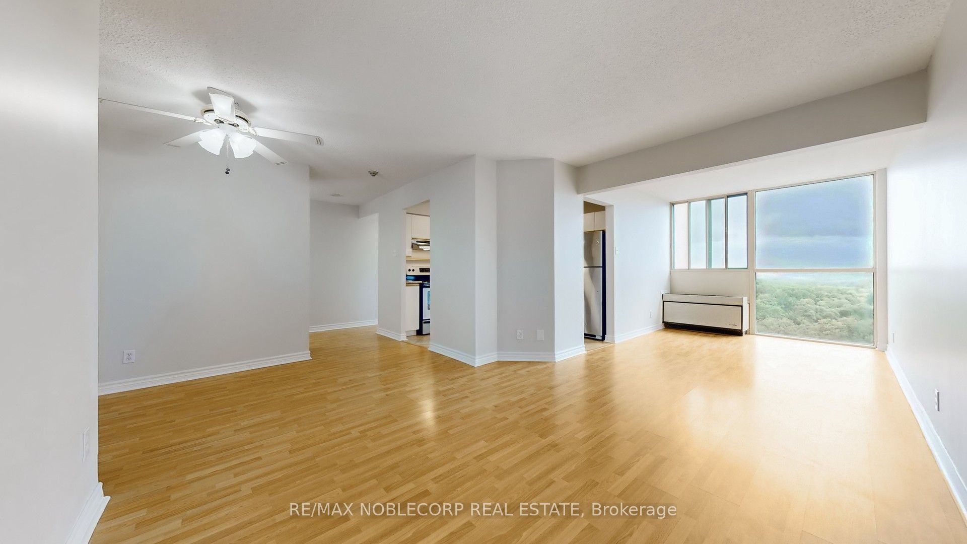 41 Markbrook Lane 906