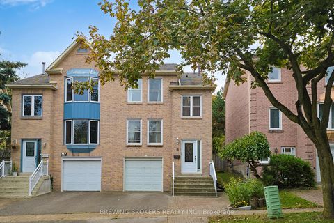 Photo of 78 Colleen Street, Vaughan, ON L4J 5G6 (MLS # N12471714)