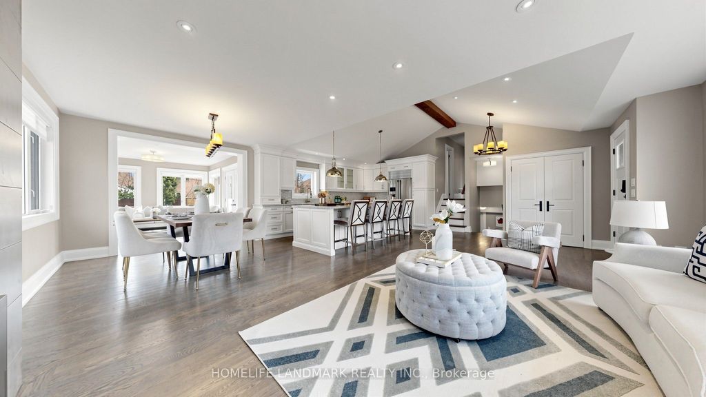 Photo of 1549 Elite Road, Mississauga, ON L5J 3B3 (MLS # W12981758)