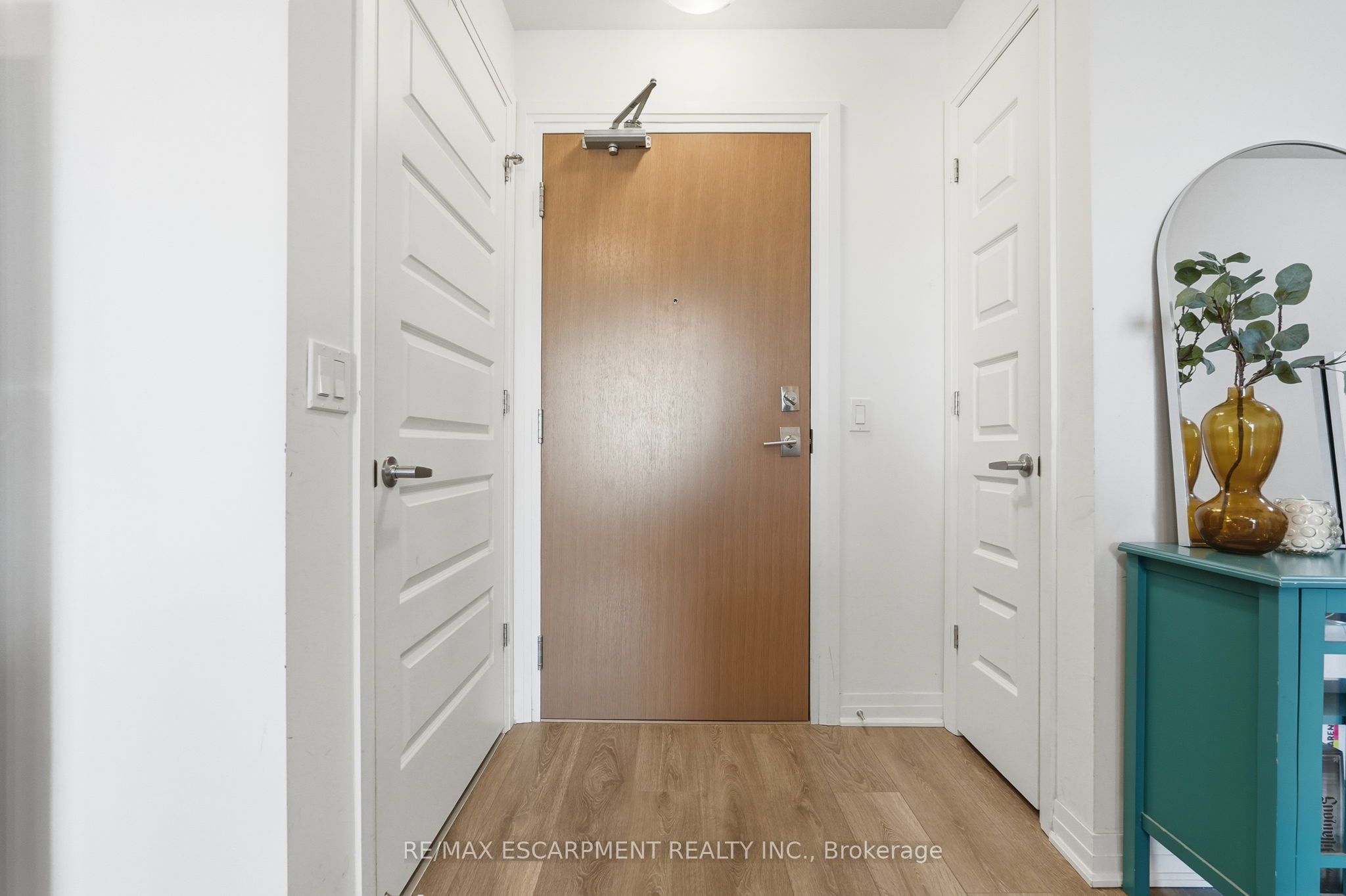 1105 Leger Way 424