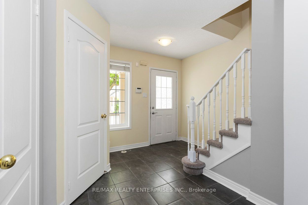 2248 Seton Crescent